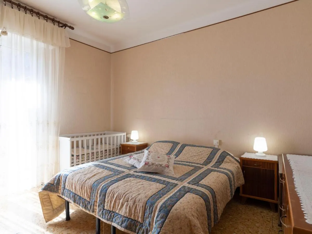 Apartment Minuccia Vintage By Interhome 里瓦利古雷 0*,  意大利